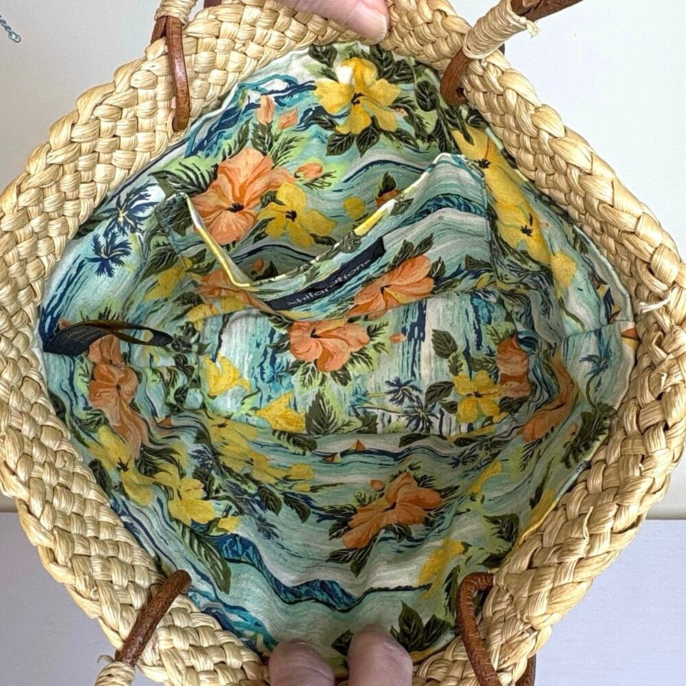 Xhilaration Straw Mini Tote Bag - Picture 5 of 11
